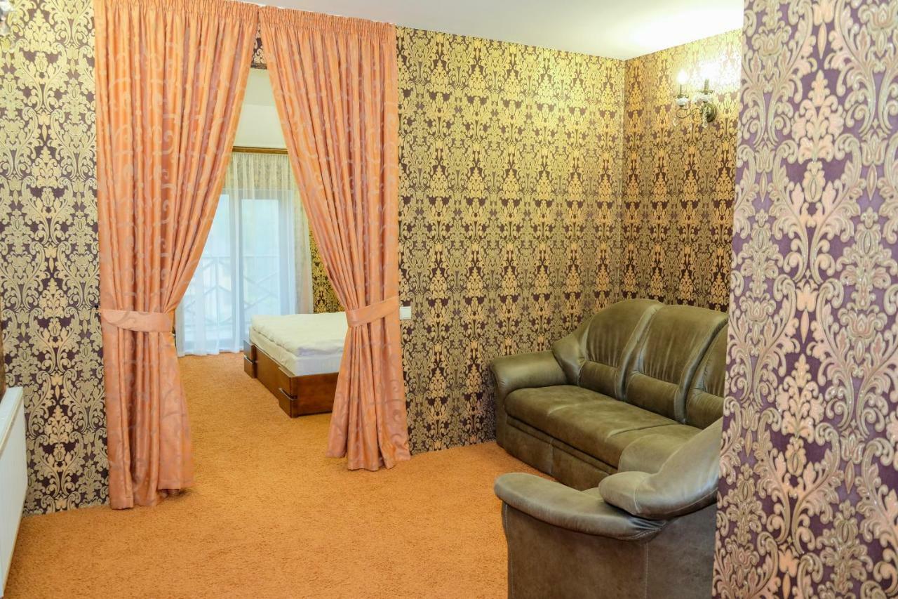 Hotel Оздоровчий Комплекс Гайки Заїзд Провулок Сухий Яр 12 Schytomyr Exterior foto