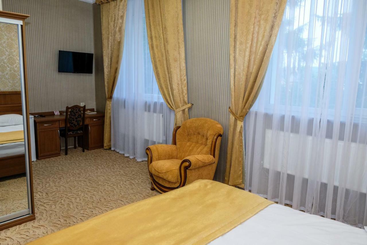 Hotel Оздоровчий Комплекс Гайки Заїзд Провулок Сухий Яр 12 Schytomyr Exterior foto
